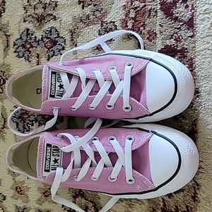 CONVERSE ALL STAR SNEAKERS EUC